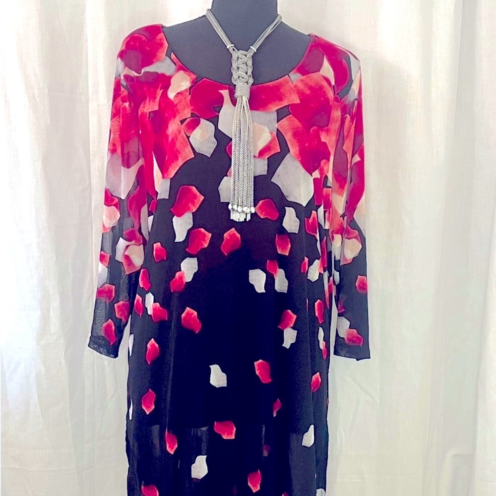 ALFANI Black Geometric Shift Dress. Large